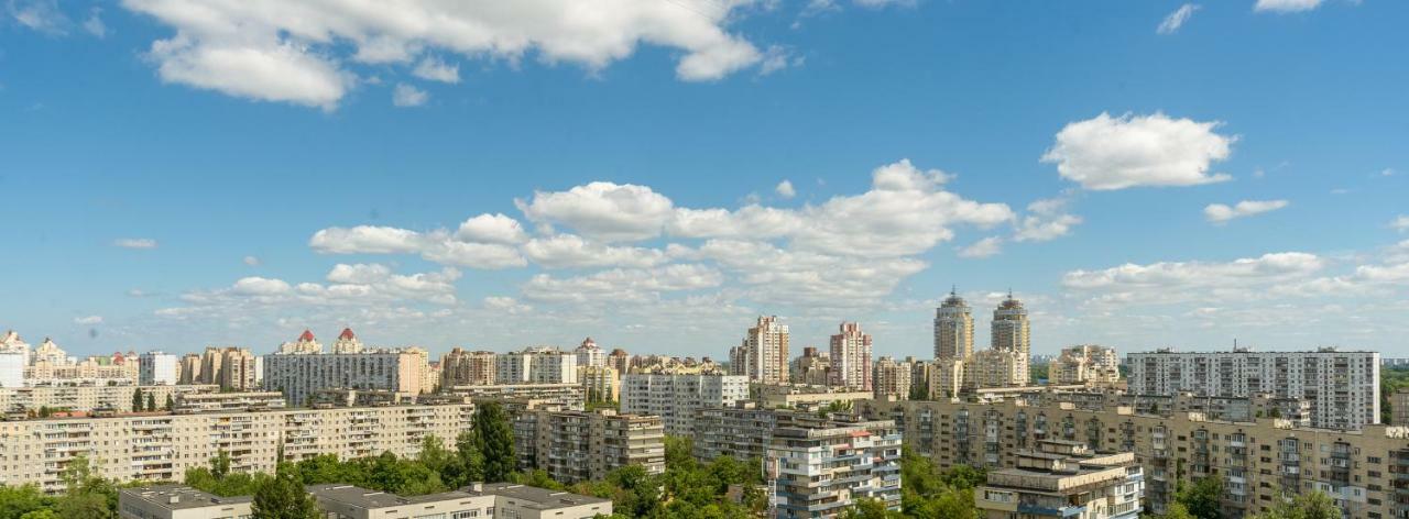 Artal Apartment On Obolonskaya Square 3 كييف المظهر الخارجي الصورة